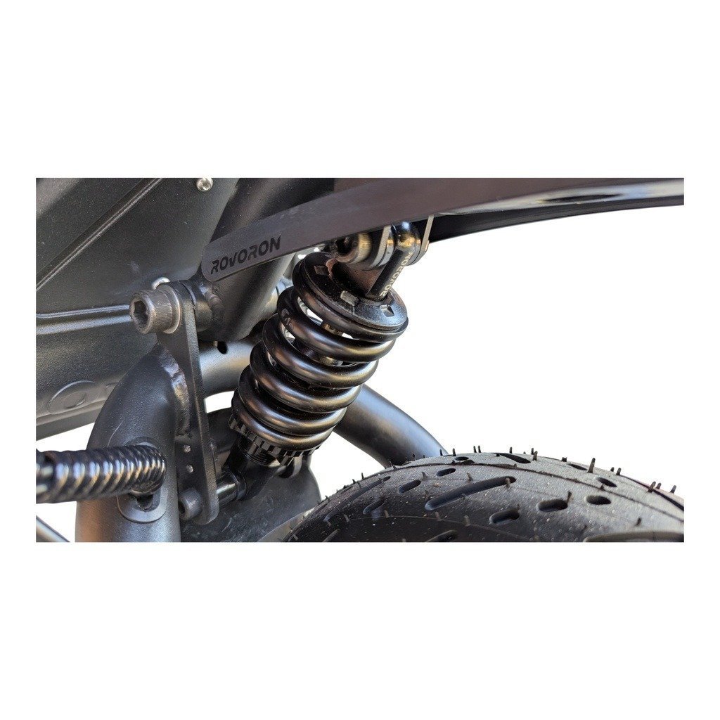 Rovoron R7 — suspension arrière ressort et pneu tubeless